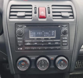 Subaru XV 2.0 16V 4X4 КЛИМАТРОНИК, снимка 12