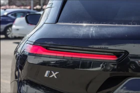 BMW iX M SPORT | SOFTCLOSE | SKY LOUNGE | PARK ASSIST, снимка 5
