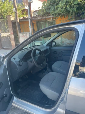 Dacia Logan 1.5 DCI пикап, снимка 9