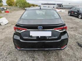 Toyota Corolla LPG HYBRID 2022г  7бр., снимка 3