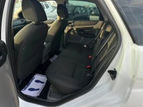 Ford Focus 1.6TDCi-90KC* TiTANiUM* NAVi*  - 6999 лв. / 3578.53 € - 37385873 8