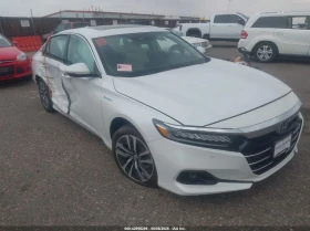 Honda Accord 2.0L I-4 DOHC, VVT, 143HP Front Wheel Drive