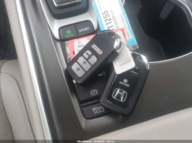 Honda Accord 2.0L I-4 DOHC, VVT, 143HP Front Wheel Drive - 32800 лв. / 16770.37 € - 40547558 3