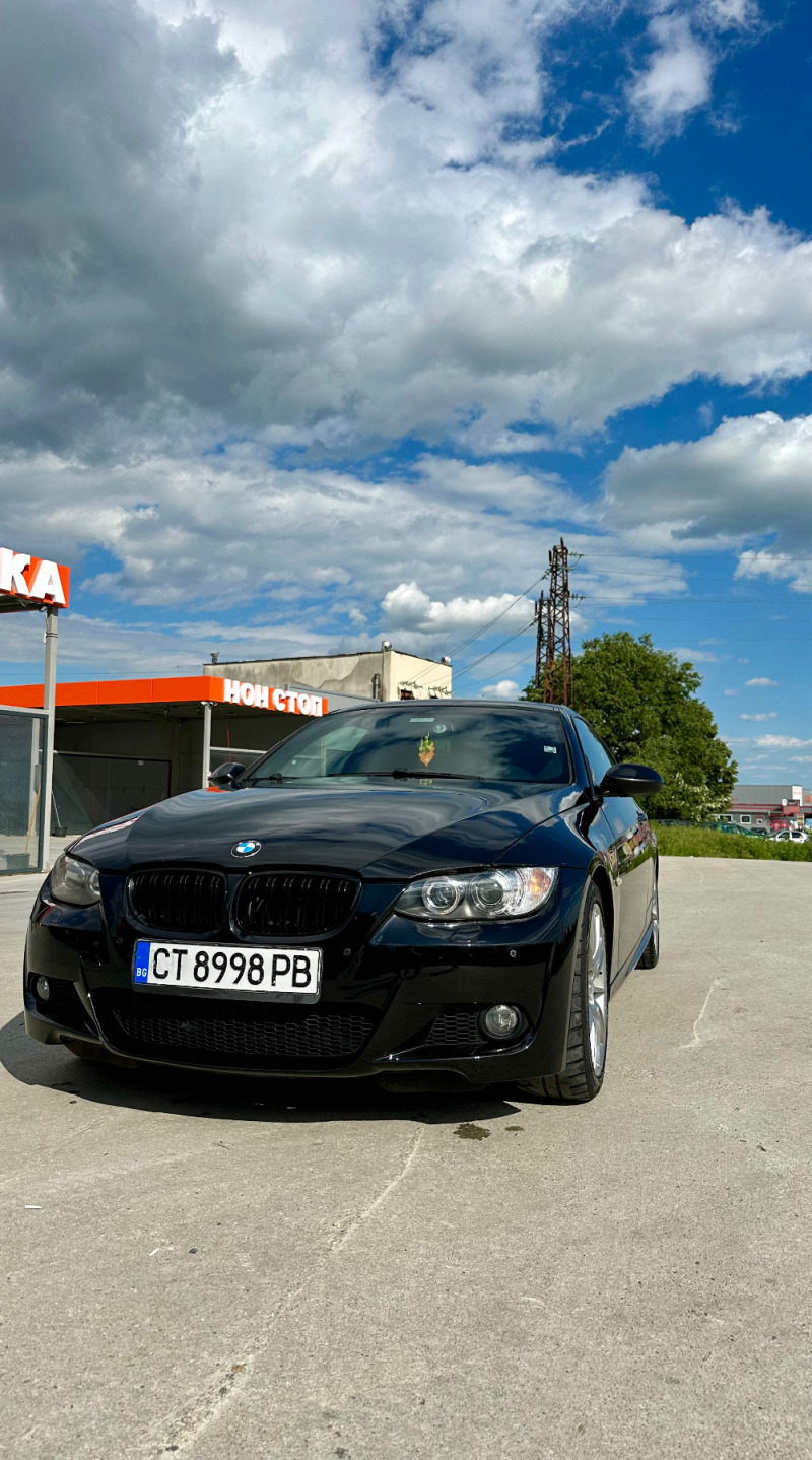 BMW 330, снимка 1 - Автомобили и джипове - 45934663