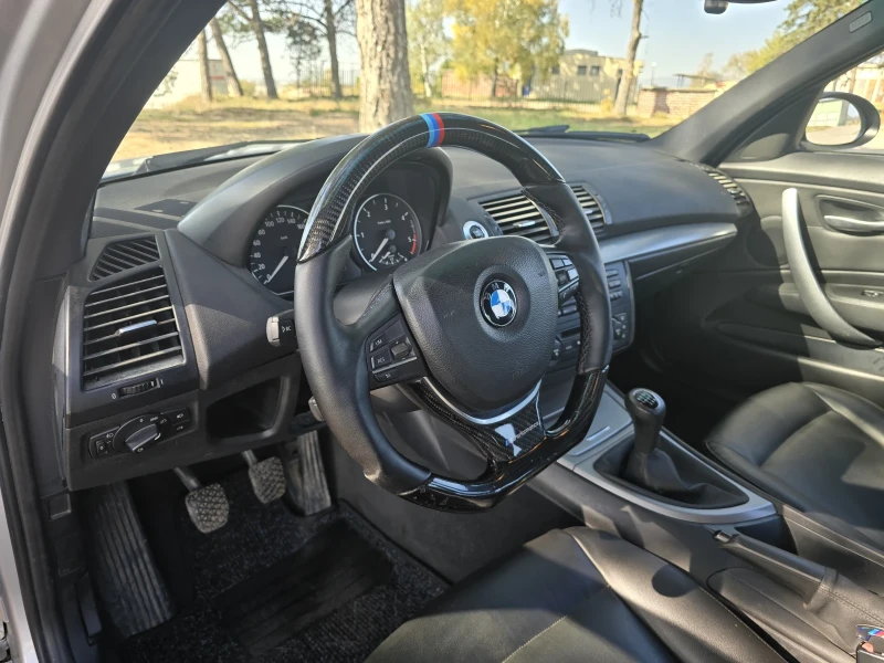 BMW 118 2.0D, снимка 13 - Автомобили и джипове - 47752029