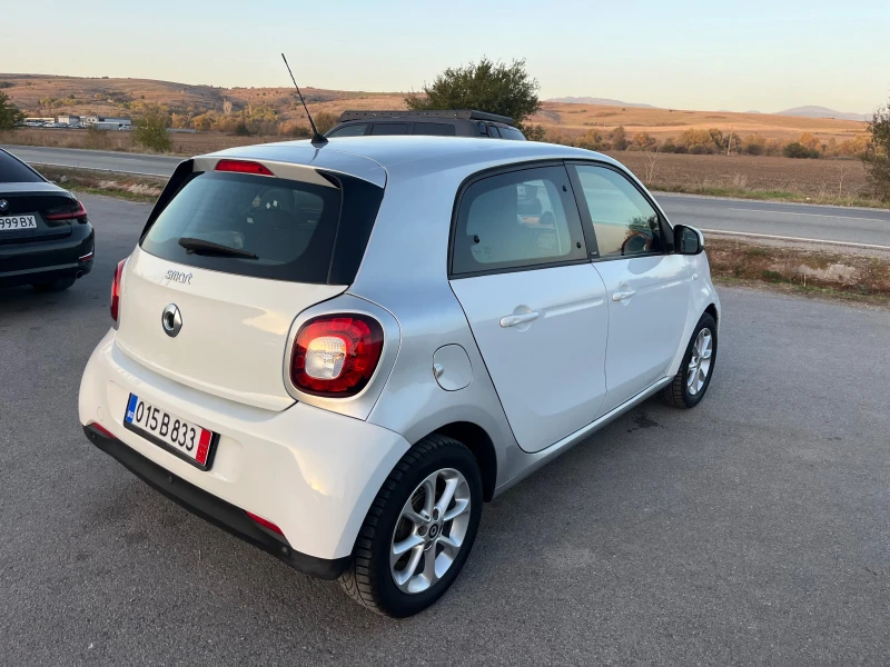 Smart Forfour 1.0 NAVI , снимка 4 - Автомобили и джипове - 47752455