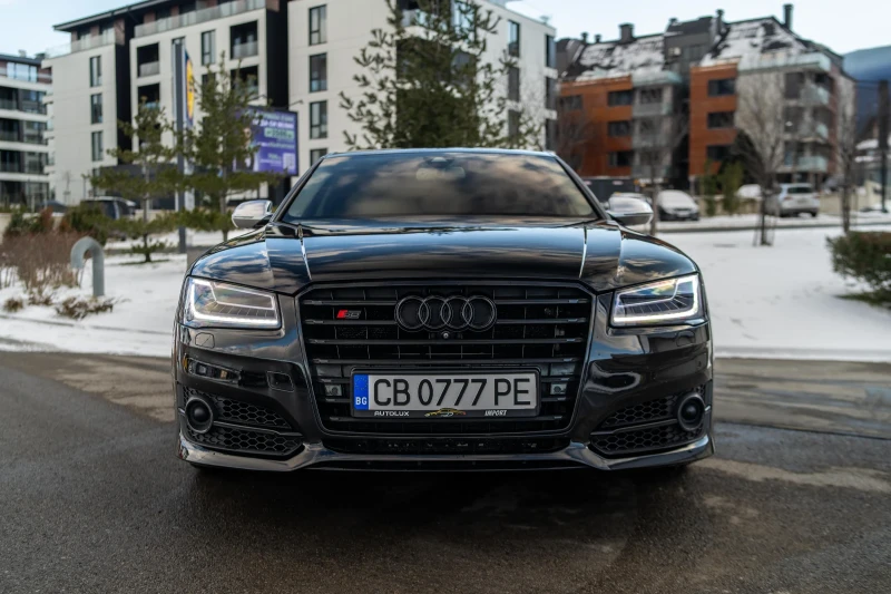 Audi S8 Plus* Night* Carbon* Alcantara, снимка 3 - Автомобили и джипове - 49186453