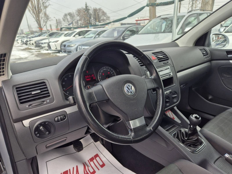 VW Golf 1.6i-102кс-2007г, снимка 8 - Автомобили и джипове - 48773283