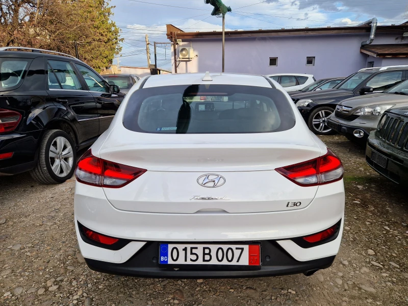 Hyundai I30 FASTBACK 1.4Turbo УНИКАТ, снимка 4 - Автомобили и джипове - 49503634