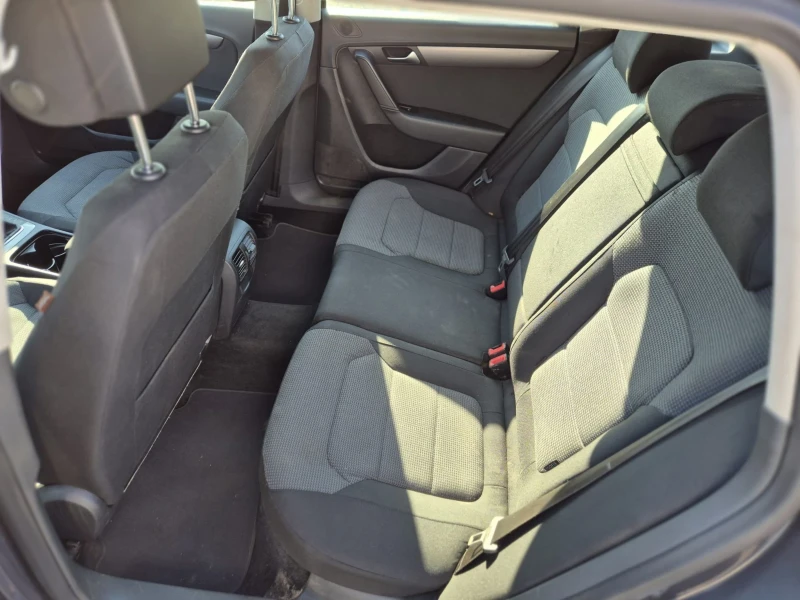 VW Passat 2.0TDI , снимка 11 - Автомобили и джипове - 52166529