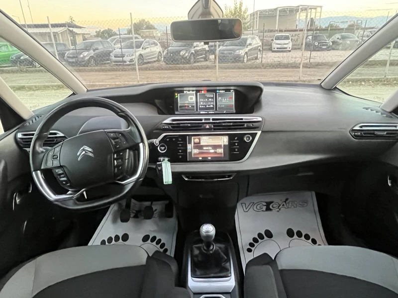 Citroen C4 Picasso, снимка 9 - Автомобили и джипове - 52304350