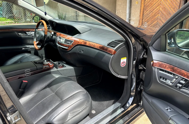 Mercedes-Benz S 320 4MATIC, снимка 10 - Автомобили и джипове - 52386091