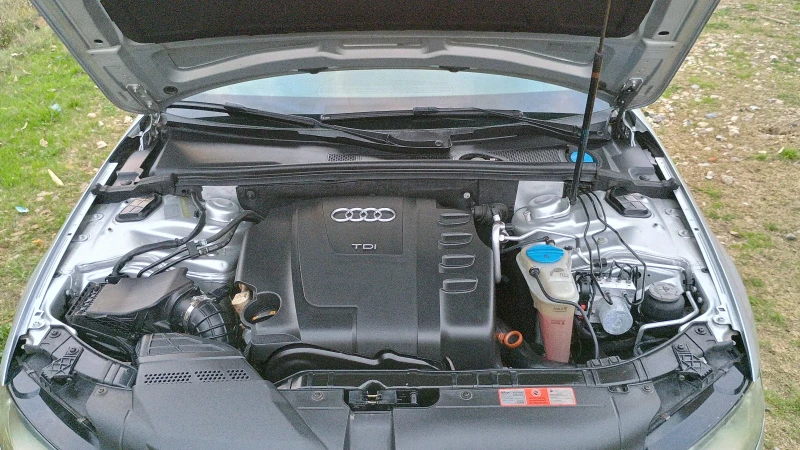 Audi A4 B8 2.0 TDI Multitronic , снимка 6 - Автомобили и джипове - 53051349