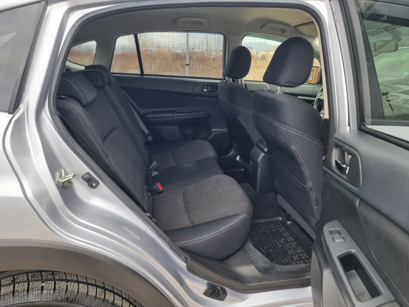 Subaru XV 2.0 16V 4X4 КЛИМАТРОНИК, снимка 9 - Автомобили и джипове - 53417213