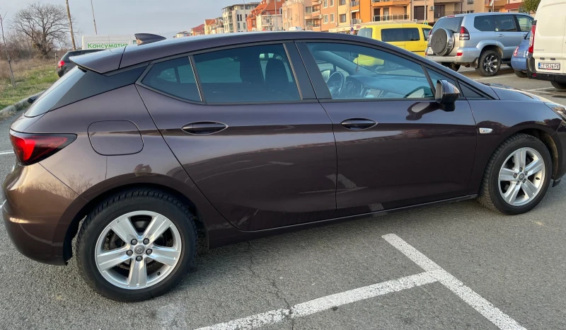 Opel Astra, снимка 5 - Автомобили и джипове - 53476712