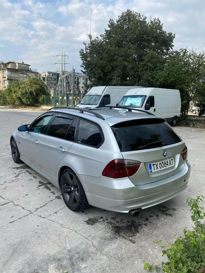 BMW 320 M47, снимка 4 - Автомобили и джипове - 47526716