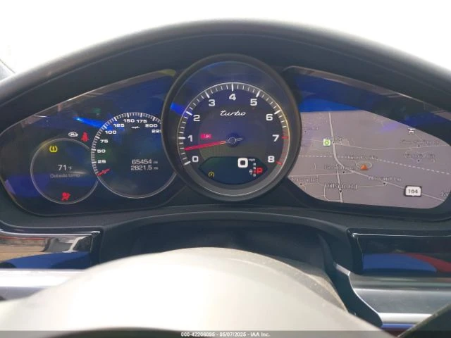Porsche Panamera TURBO - изображение 7