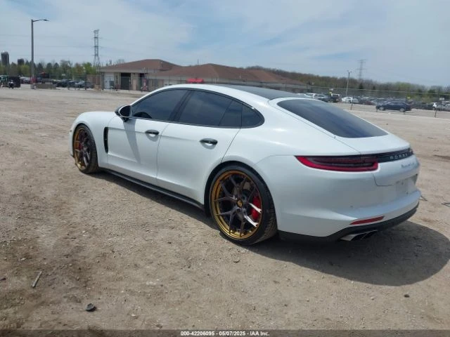 Porsche Panamera TURBO - изображение 3