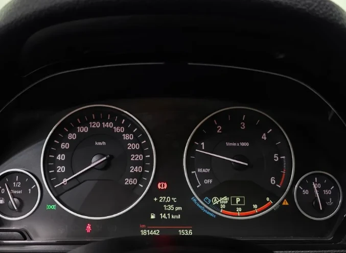 BMW 320  - изображение 8