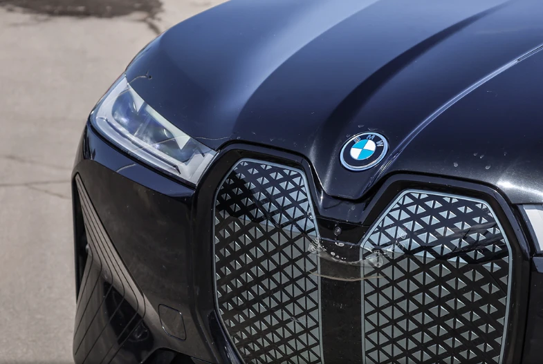 BMW iX M SPORT | SOFTCLOSE | SKY LOUNGE | PARK ASSIST, снимка 6 - Автомобили и джипове - 54485960