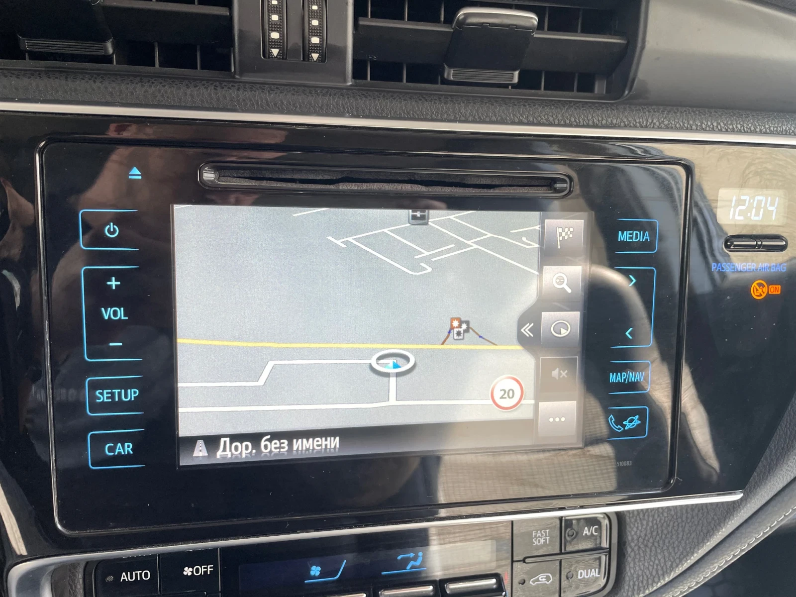 Toyota Auris 1.2T SOL - изображение 5