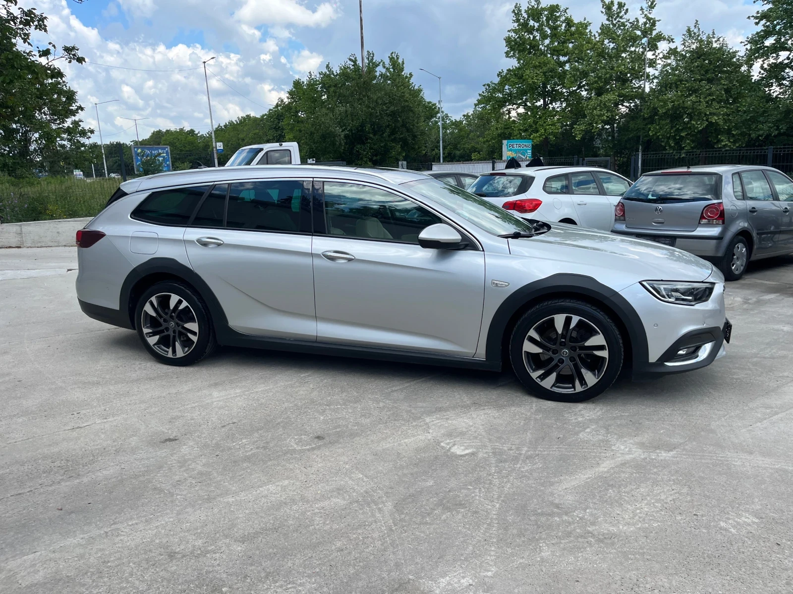 Opel Insignia 2.0 cdti Full - изображение 9