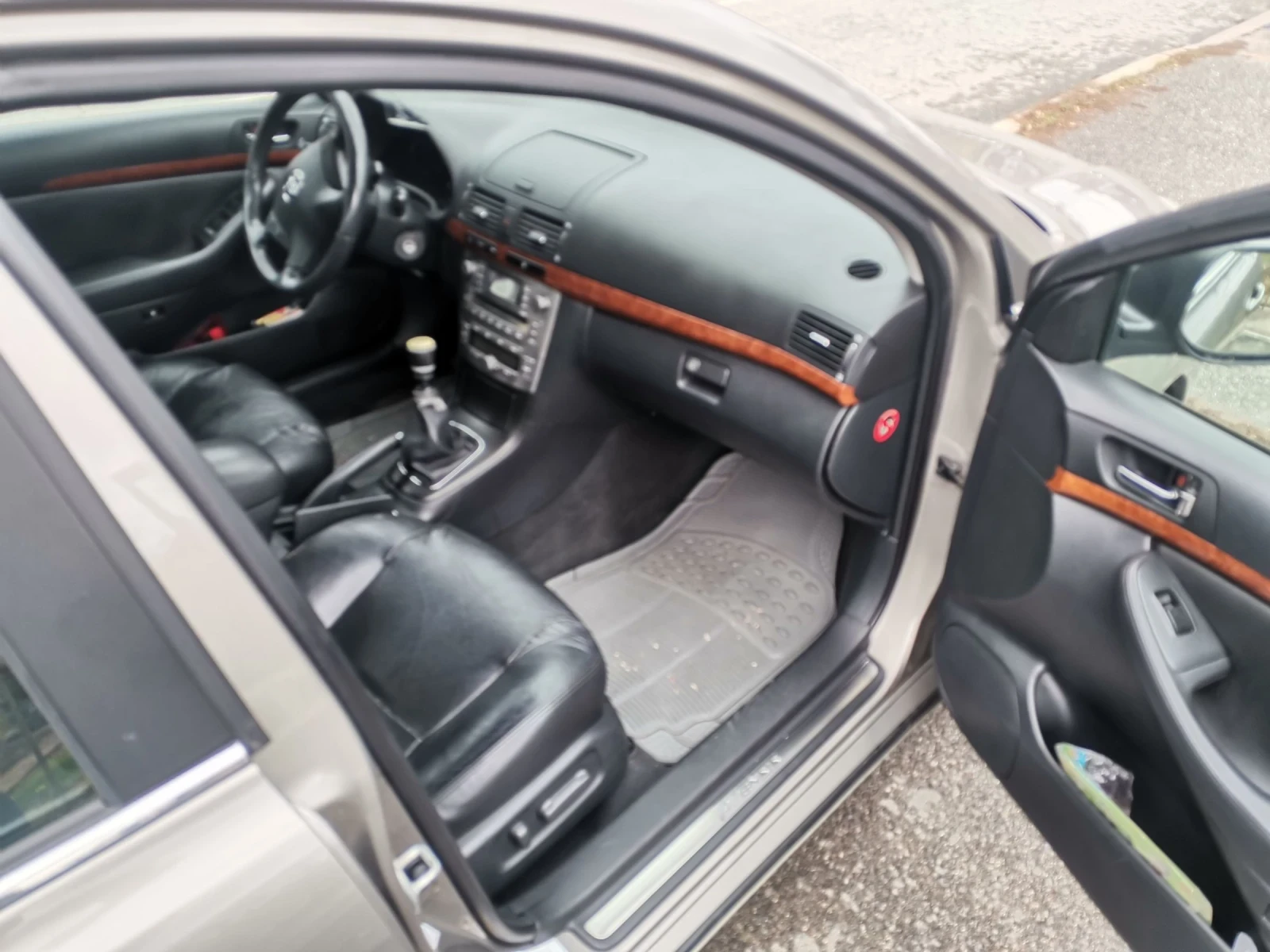 Toyota Avensis 2, 2 D4D - изображение 8