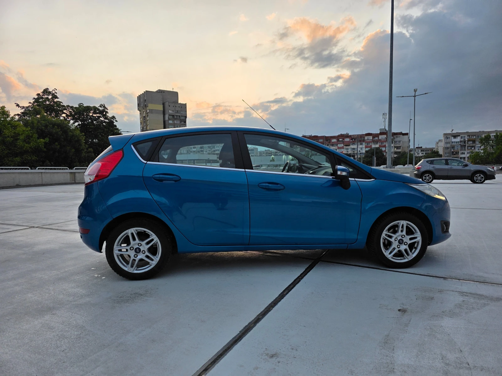 Ford Fiesta  - изображение 6