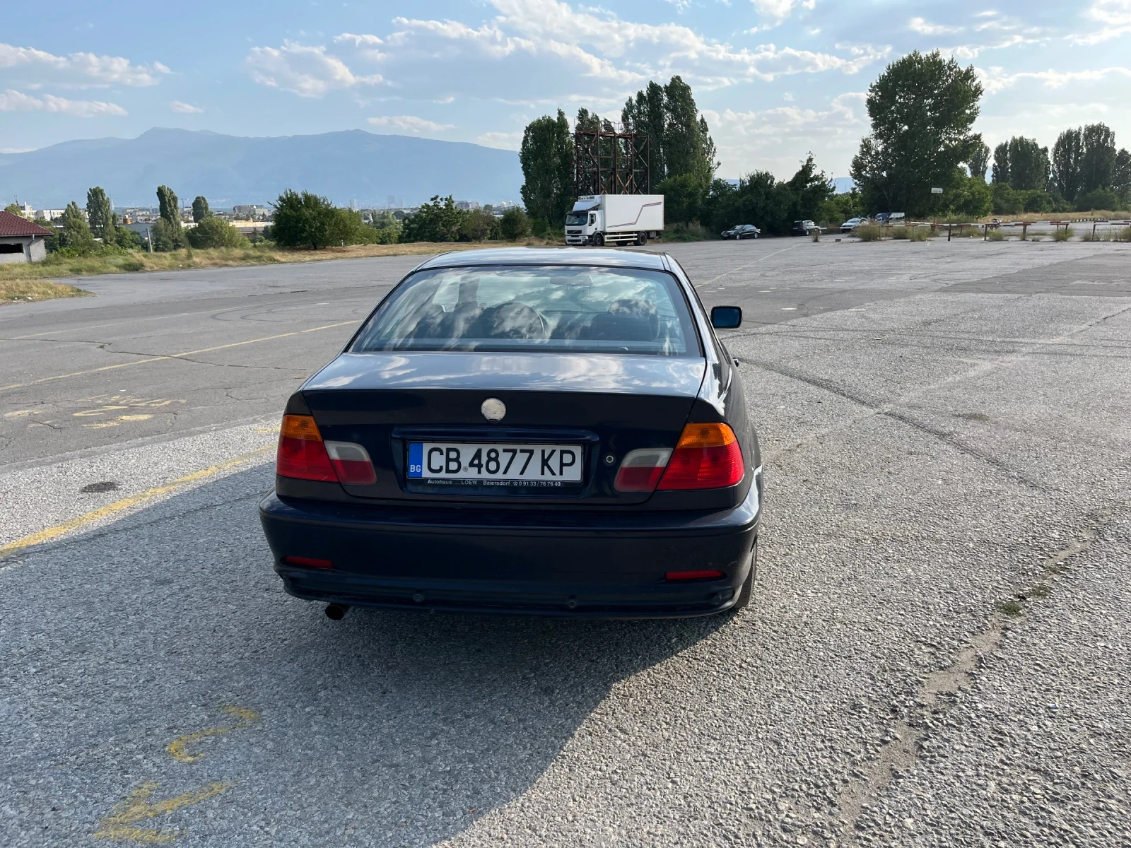 BMW 318  - изображение 4