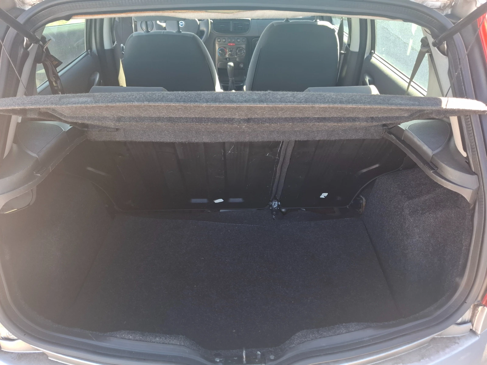 Fiat Punto 1.3multijet | Mobile.bg — изображение 11