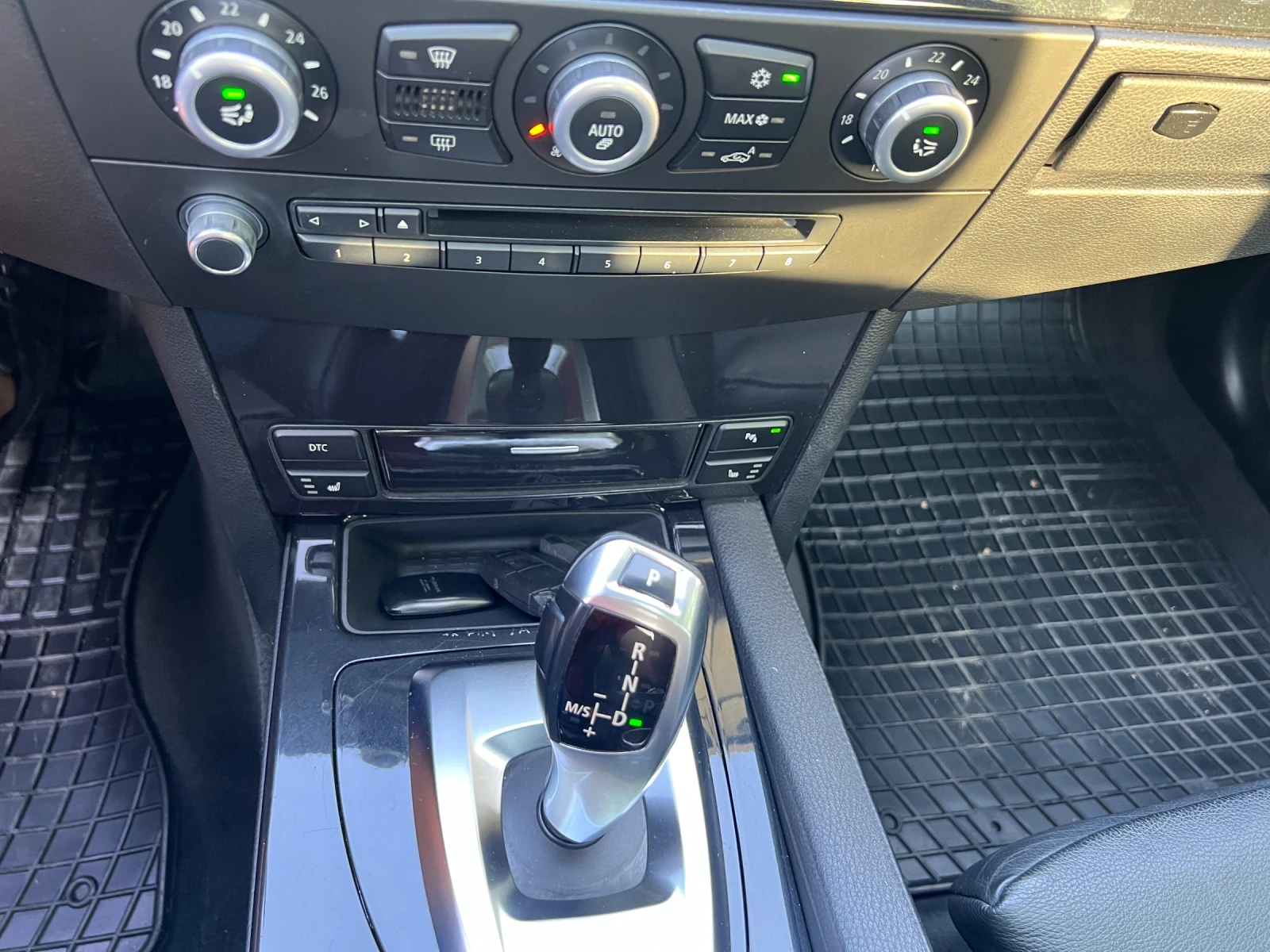 BMW 530 3.0d  | Mobile.bg   12