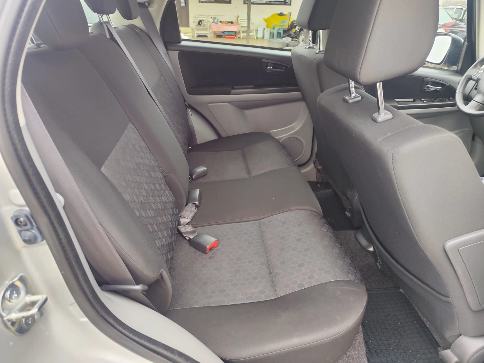 Suzuki SX4 2.0  44 | Mobile.bg   14