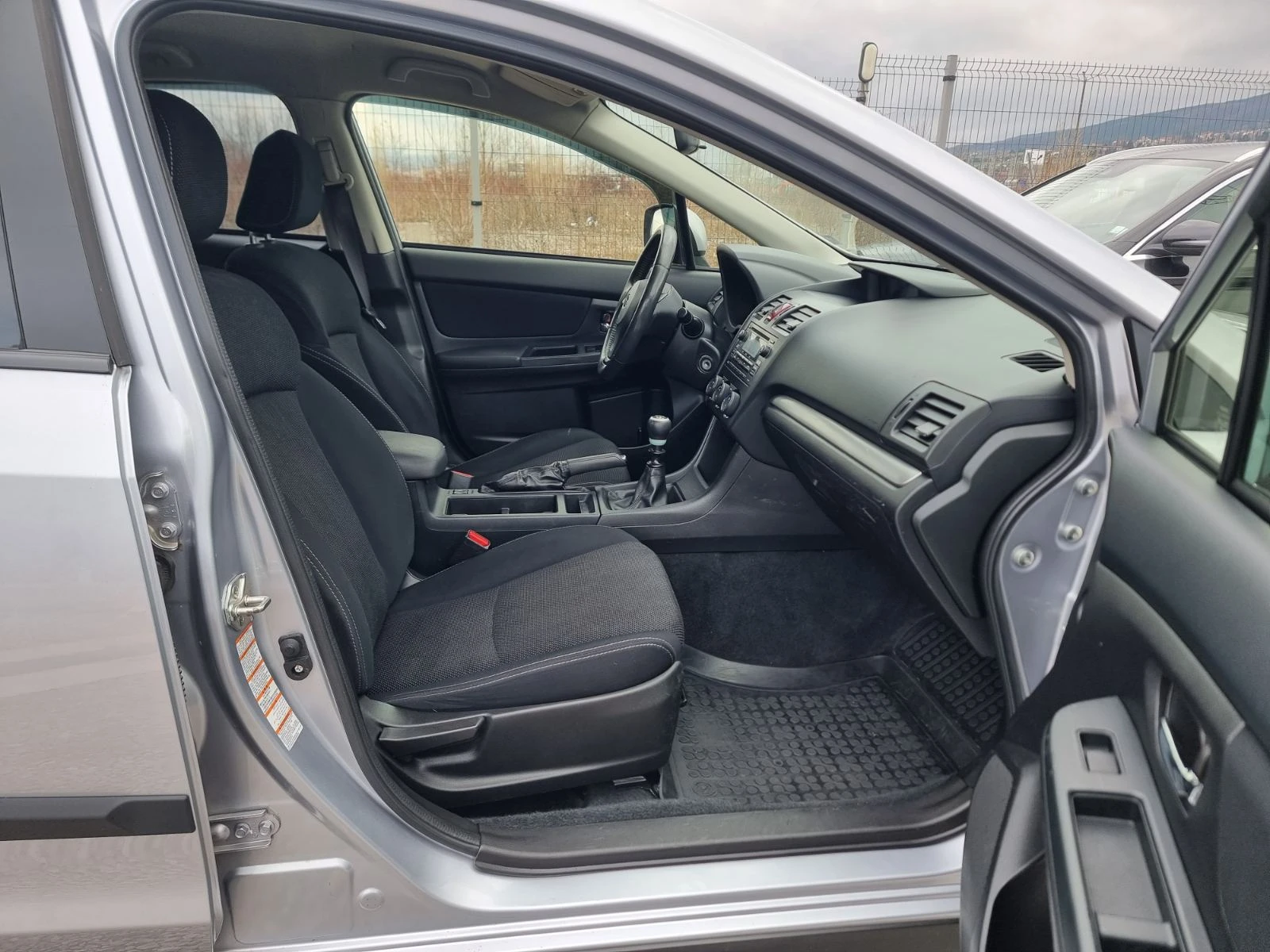 Subaru XV 2.0 16V 4X4 ����������� | Mobile.bg � ����������� 10