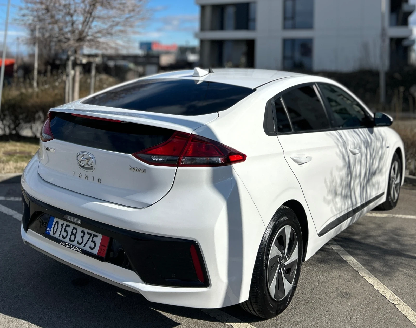 Hyundai Ioniq Hybrid* 1.6Kappa* Full led - изображение 10