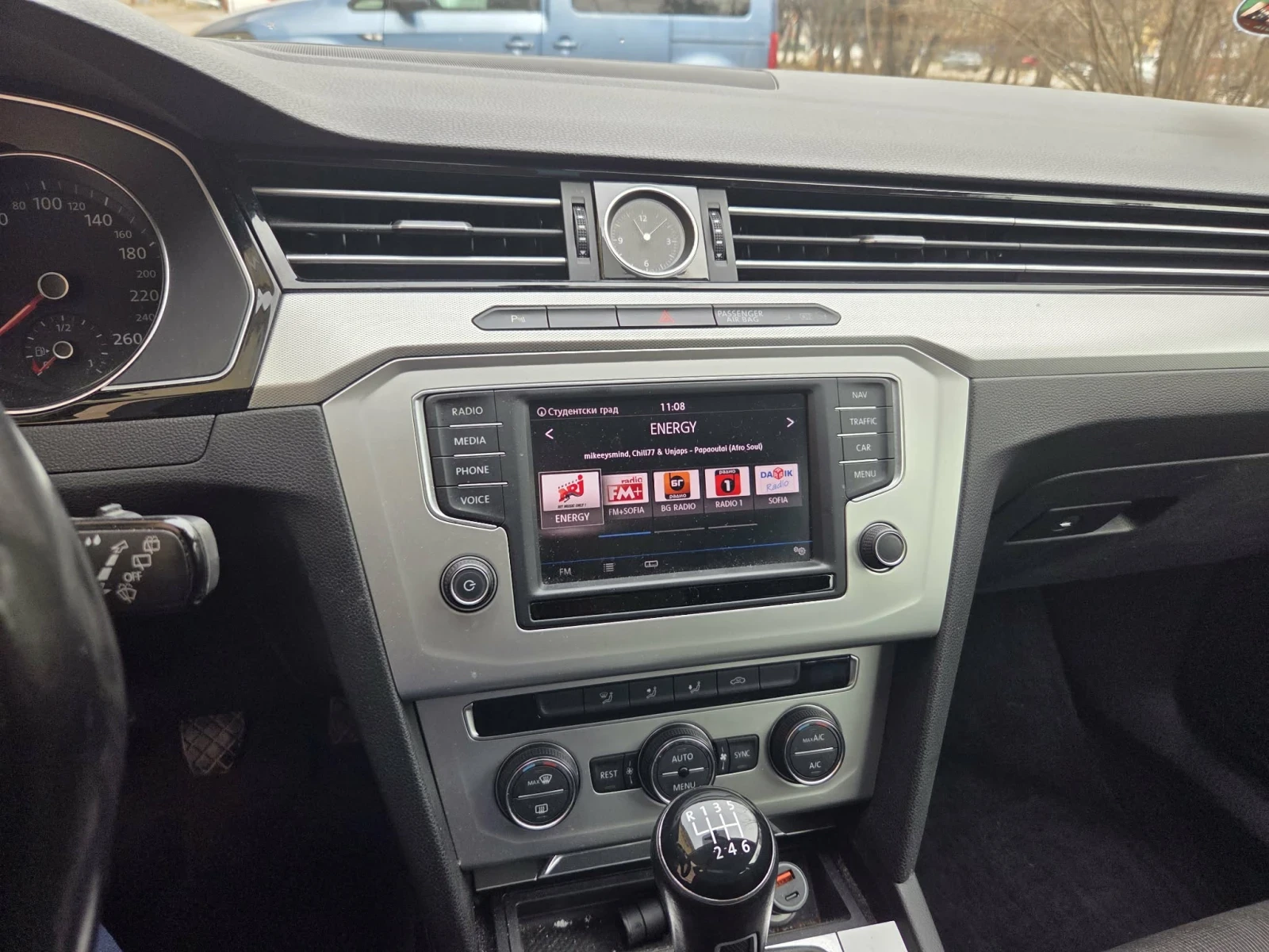 VW Passat B8, снимка 11 - Автомобили и джипове - 55121123