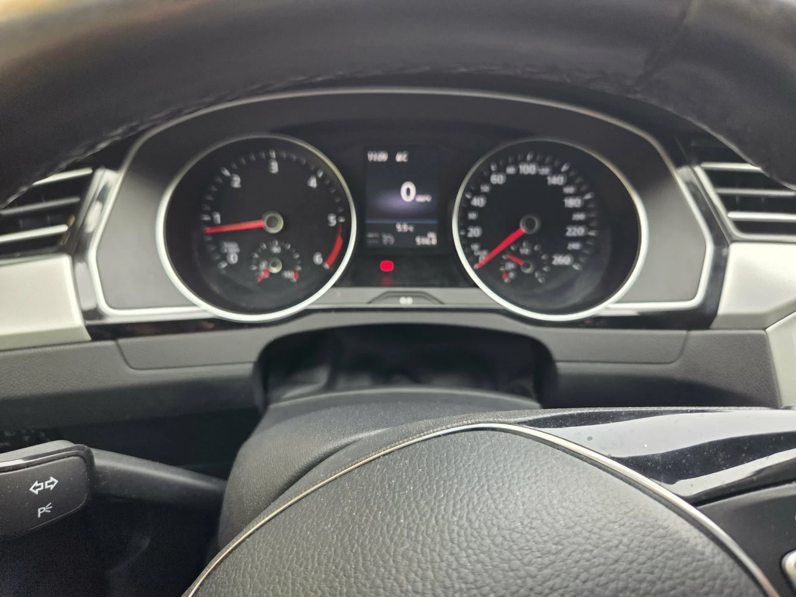 VW Passat B8, снимка 9 - Автомобили и джипове - 55121123
