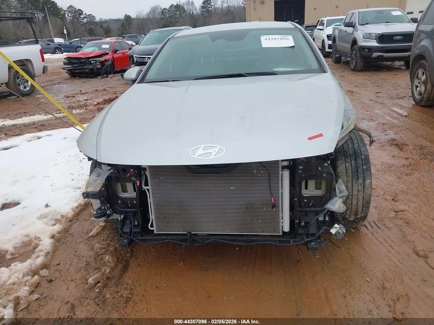 Hyundai Sonata 2.5L I-4 DI, DOHC, VVT, 191HP Front Wheel Drive | Mobile.bg � ����������� 12