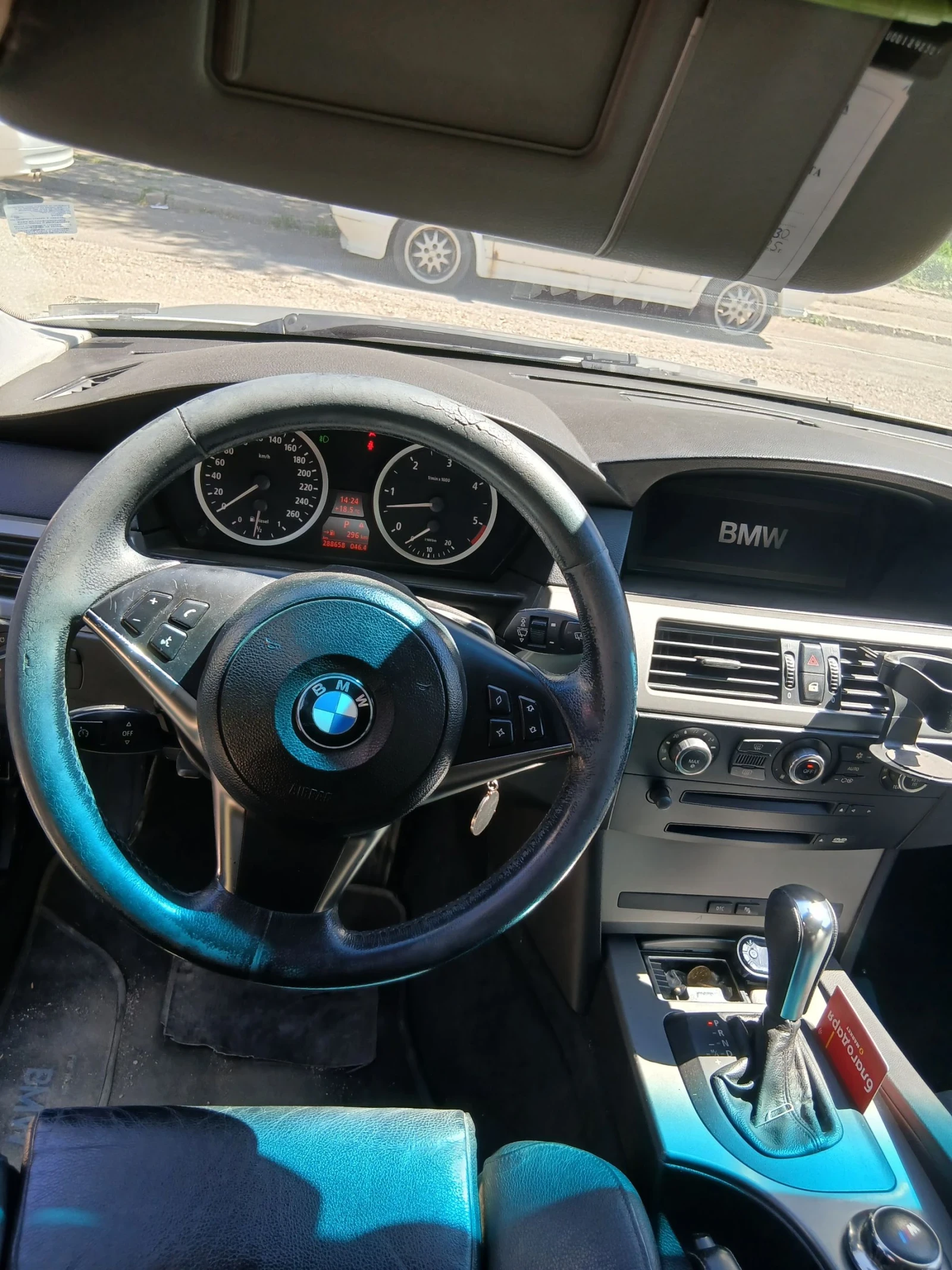 BMW 530 530 XD, снимка 10 - Автомобили и джипове - 54244476