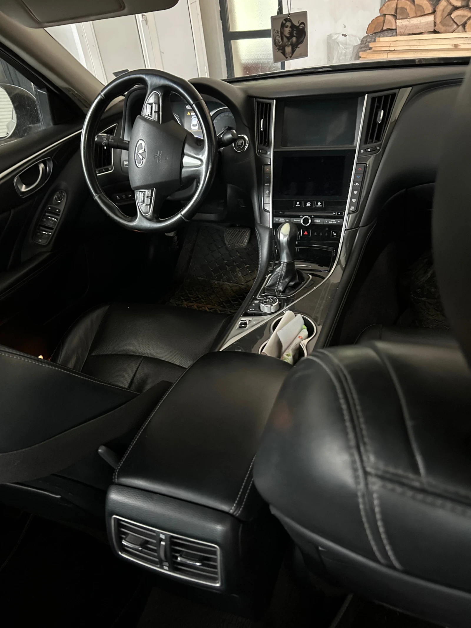 Infiniti Q50, снимка 5 - Автомобили и джипове - 54367711