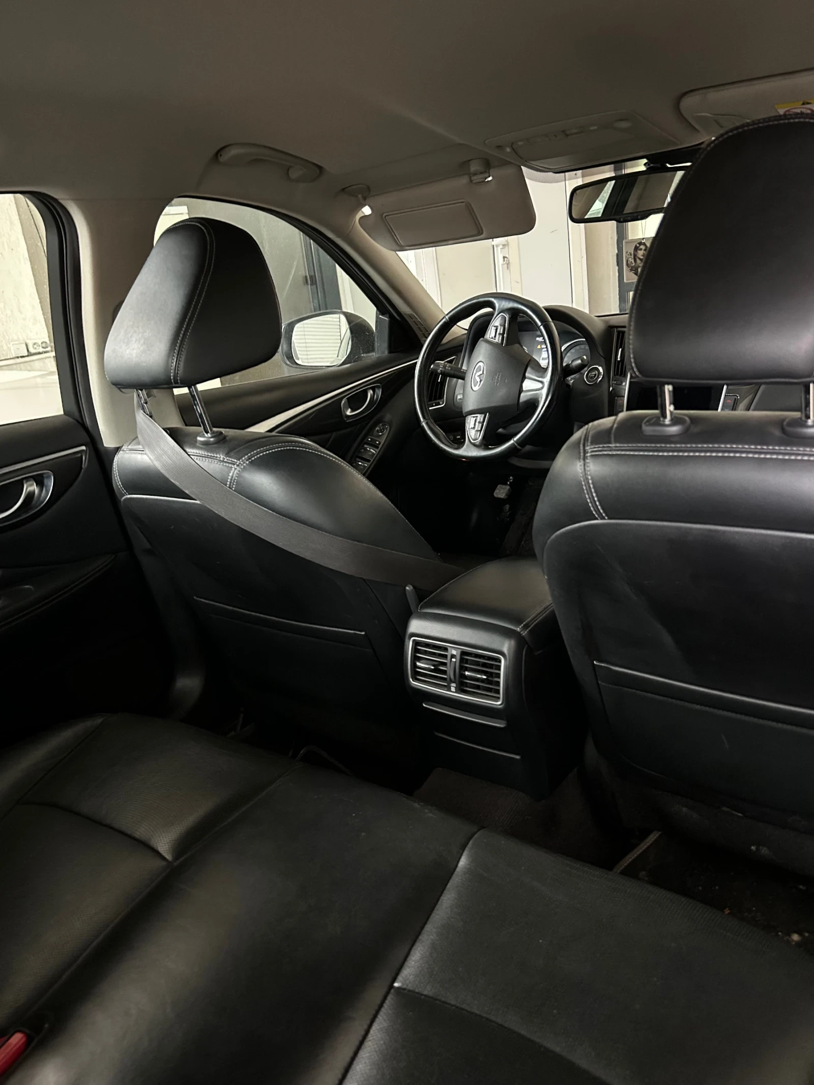 Infiniti Q50, снимка 4 - Автомобили и джипове - 54367711