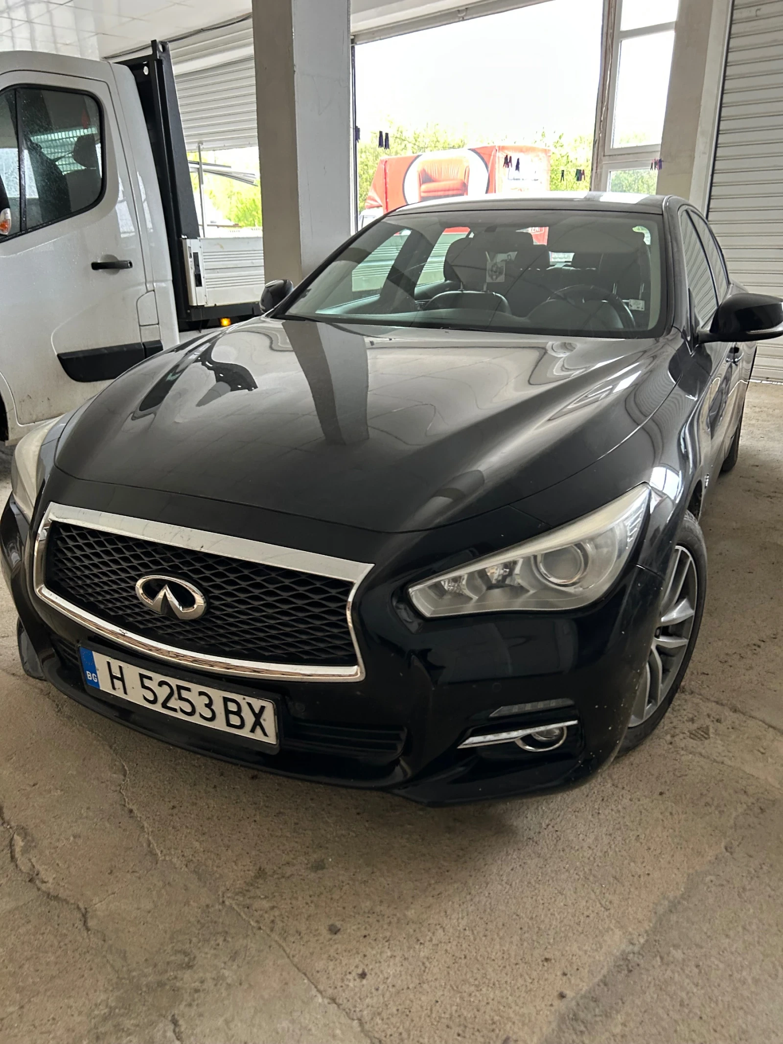 Infiniti Q50, снимка 2 - Автомобили и джипове - 54367711