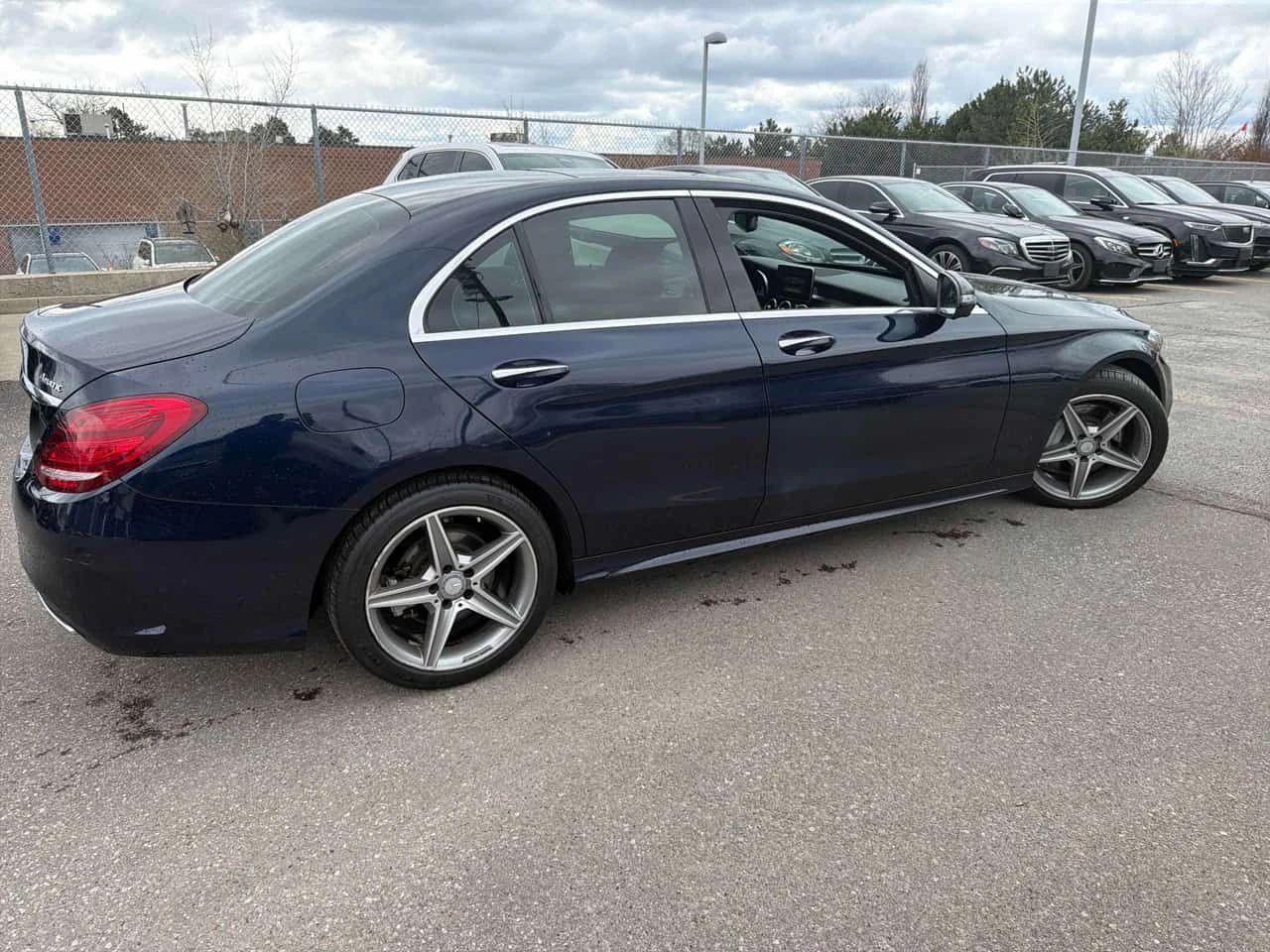 Mercedes-Benz C 300 4MATIC/ПАНОРАМА/ПОДГРЕВИ, снимка 4 - Автомобили и джипове - 54398767
