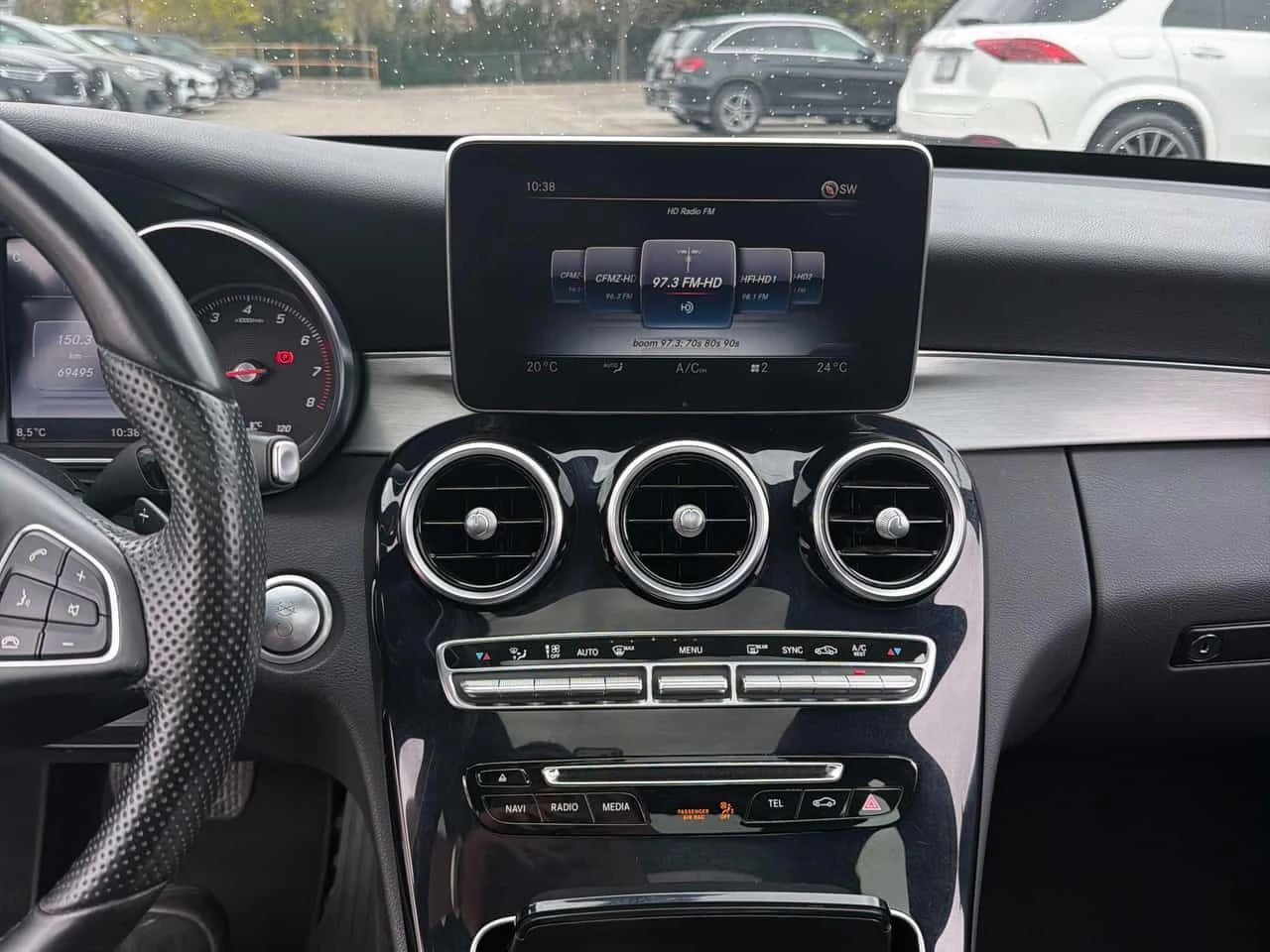 Mercedes-Benz C 300 4MATIC/ПАНОРАМА/ПОДГРЕВИ, снимка 9 - Автомобили и джипове - 54398767