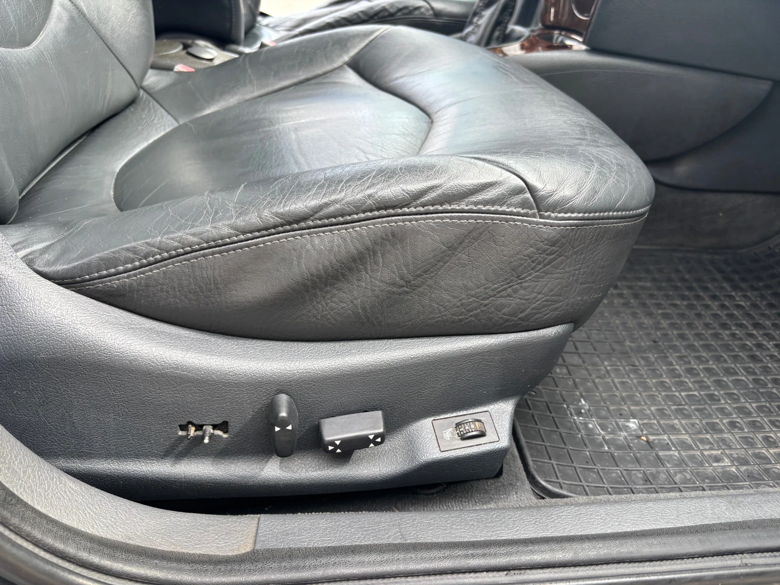Citroen C5 2.2 HDI 133к.с. Exclusive, снимка 11 - Автомобили и джипове - 54811298