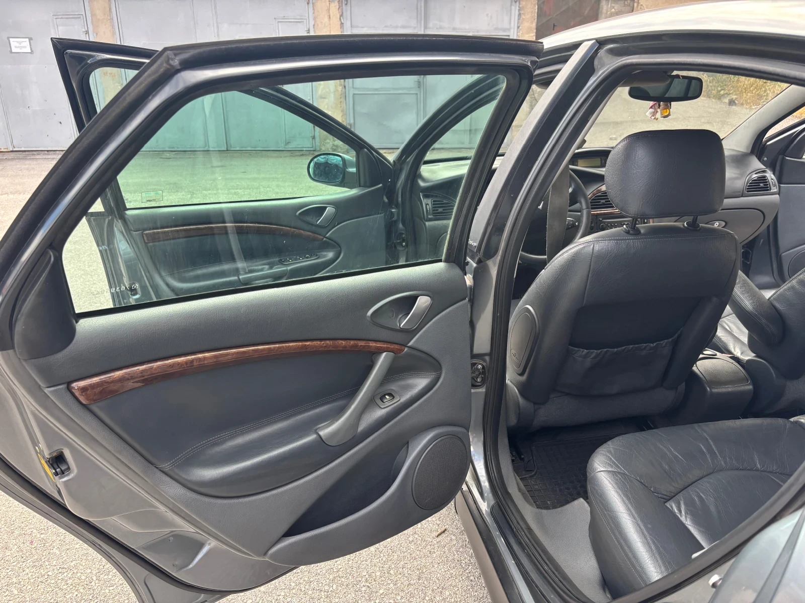 Citroen C5 2.2 HDI 133к.с. Exclusive, снимка 7 - Автомобили и джипове - 54811298