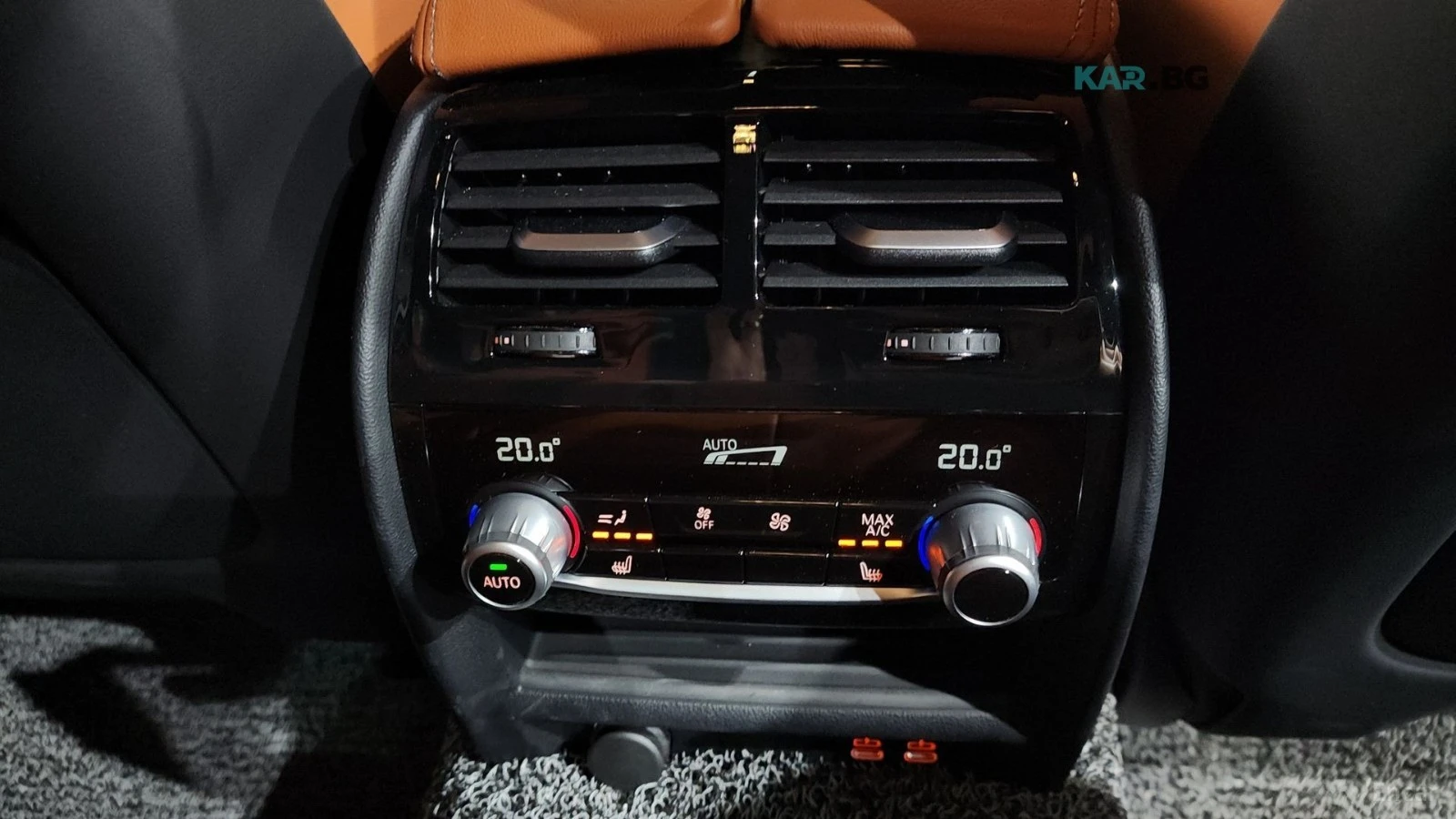 BMW M5 * LED* KEYLESS* Camera* ПОДГРЕВ* ОБДУХВАНЕ* 360* , снимка 17 - Автомобили и джипове - 55102674