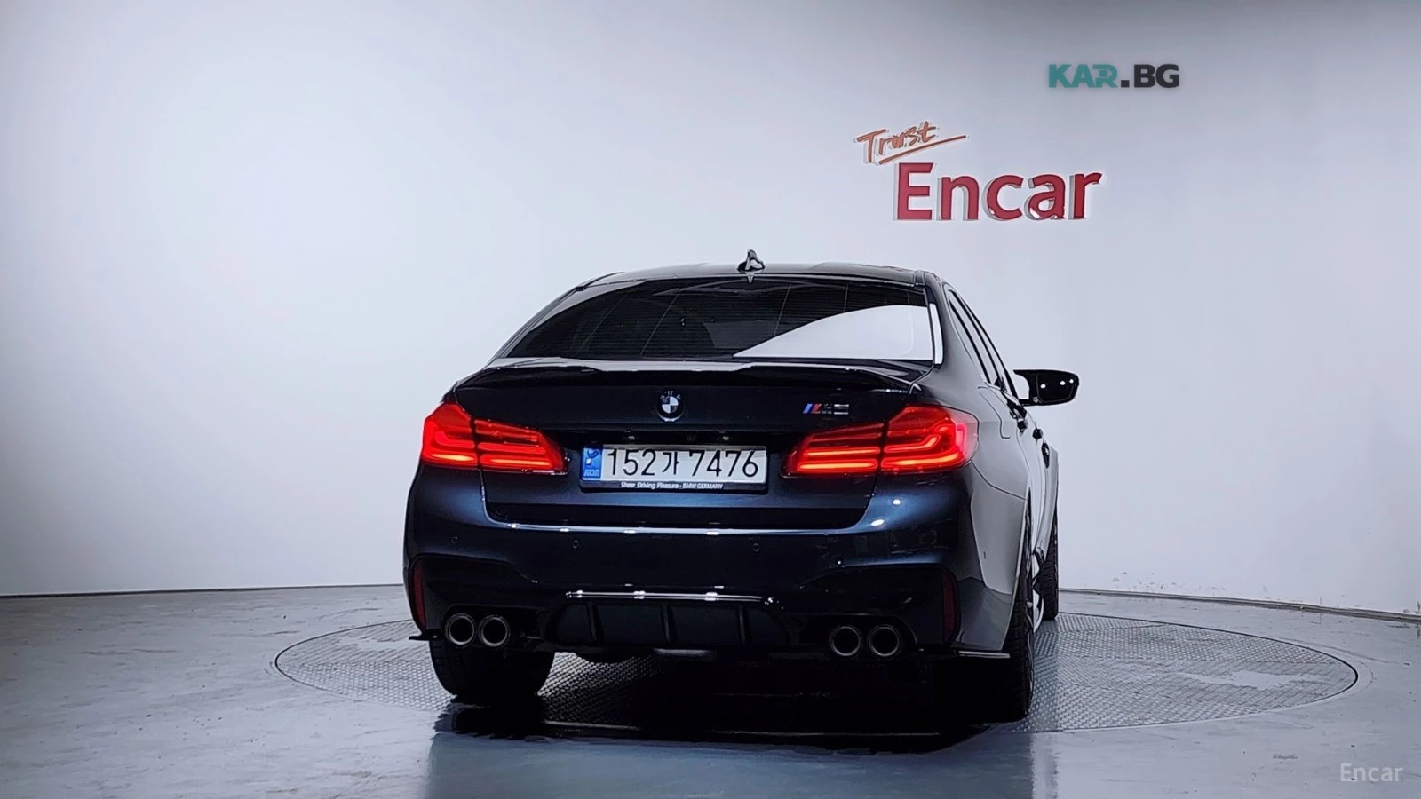 BMW M5 * LED* KEYLESS* Camera* ПОДГРЕВ* ОБДУХВАНЕ* 360* , снимка 4 - Автомобили и джипове - 55102674