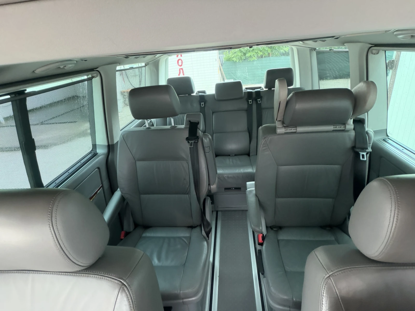 VW Multivan T5, снимка 15 - Автомобили и джипове - 55232782