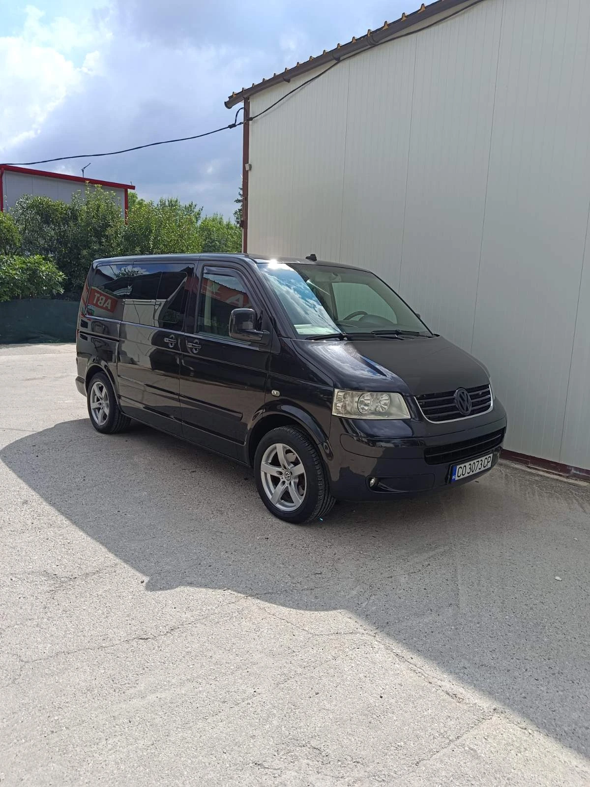 VW Multivan T5, снимка 5 - Автомобили и джипове - 55232782