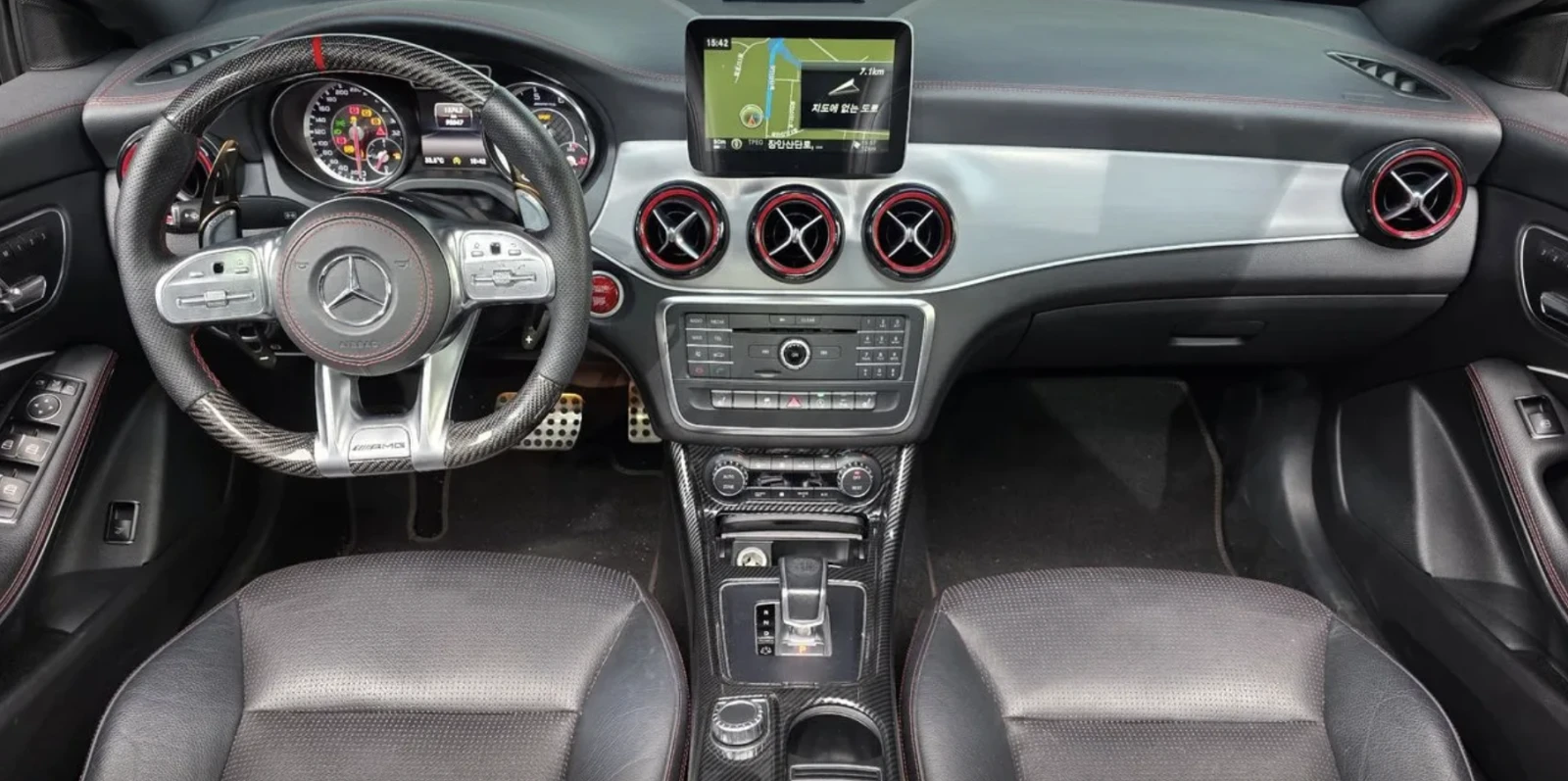 Mercedes-Benz CLA 45 AMG 4MATIC 95 ХИЛ КМ!!, снимка 7 - Автомобили и джипове - 55313878